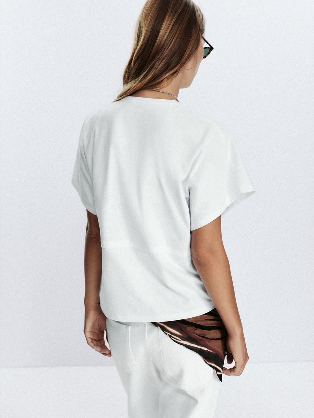Zara Women's Drawstring Waist Short Sleeve Top - White tshirt - Picture 6 of 11